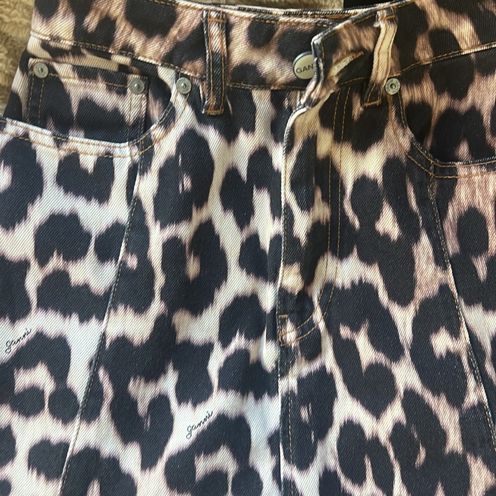 Ganni 100% Cotton Leopard Print Denim Skirt - Picture 11 of 11